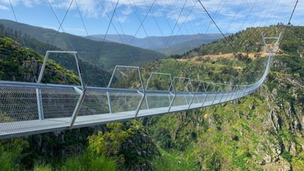 Así es el nuevo puente peatonal suspendido más largo del mundo