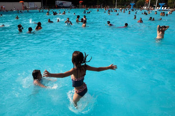 ¿Es seguro ir a una piscina durante el coronavirus?