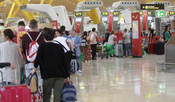 Cómo será el pasaporte sanitario para acceder a los vuelos internacionales