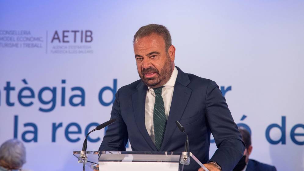 El sector turístico prepara una gran ofensiva en primavera para salvar el verano de 2021