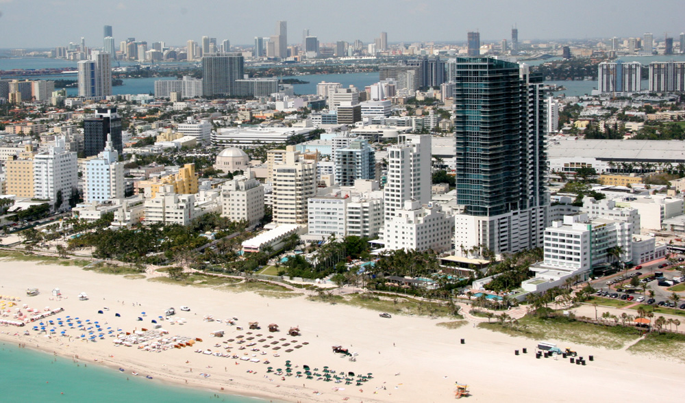 Equipo de rastreadores de contactos se encargará de casos de COVID en hoteles y restaurantes en Miami Beach
