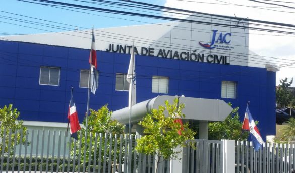 JAC acoge solicitud de Turismo y suspende vuelos desde Reino Unido