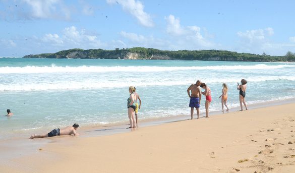 La poca presencia de turistas preocupa a los comerciantes