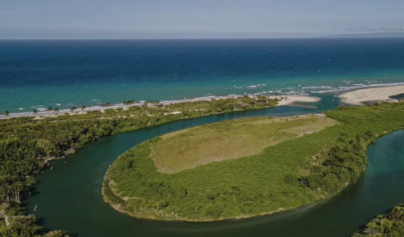 Desembocadura del Río Yásica, provincia de Puerto Plata, R.D.