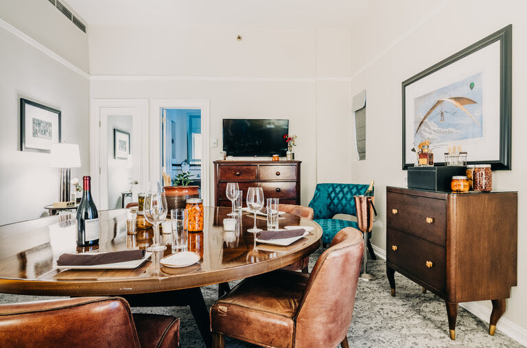 Hoteles y Restaurantes se une para ofrecer comidas en las habitaciones