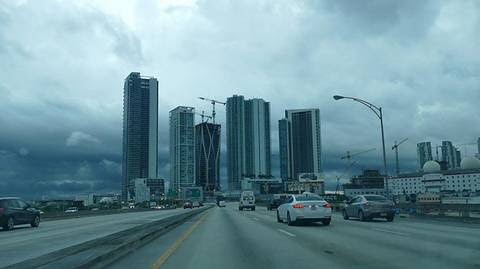 Este lunes 07-12-2020 Miami, Florida-USA tiene un clima severo y peligroso