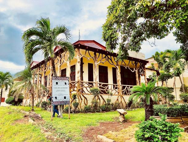 La Casa de las Raíces, vivienda emblemática de la ciudad de Sto. Dgo. RD.