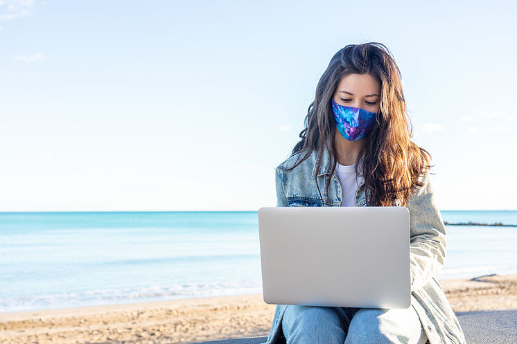 España, de líder del turismo vacacional... ¿a convertirse en el paraíso del teletrabajo?