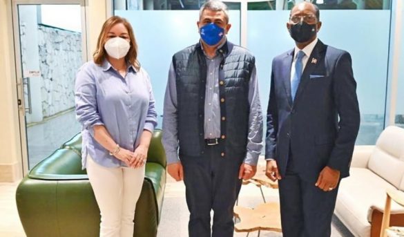 Ministro de Turismo dice,“Vacaciones del presidente de la OMT en Dominicana muestra confianza en protocolos”