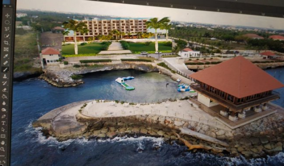 Presidente Luis Abinader da primero picazo para construcción  Gran  hotel Hilton , Marina Palma Dellacosta, La Romana, RD.