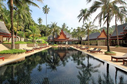 Tailandia controlará a turistas con App y cruceros exigen vacuna