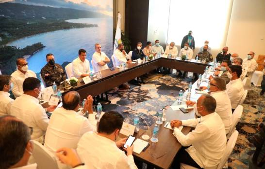 Gobierno facilitará 700 millones para rescate de transportistas turísticos