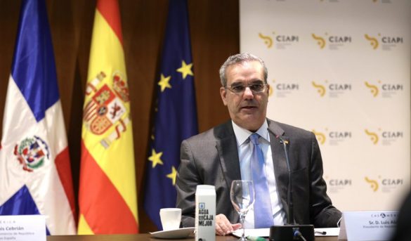 Optimismo de Abinader: confía turismo se normalice a final del 2021