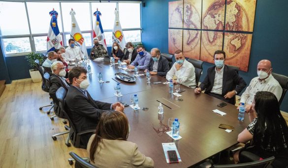 Gobierno se empeña en blindar hoteles y polos turísticos contra alcohol adulterado