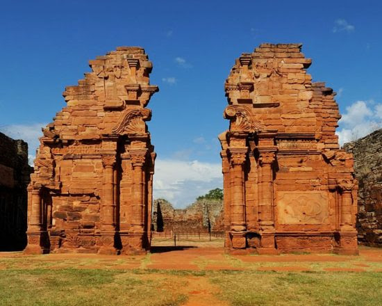 Mercosur propone un corredor turístico jesuítico entre 5 países
