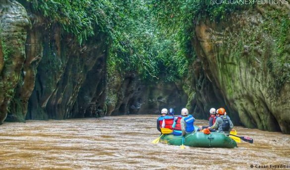 Del fusil al remo: la paz se desarrolla con ecoturismo en Colombia