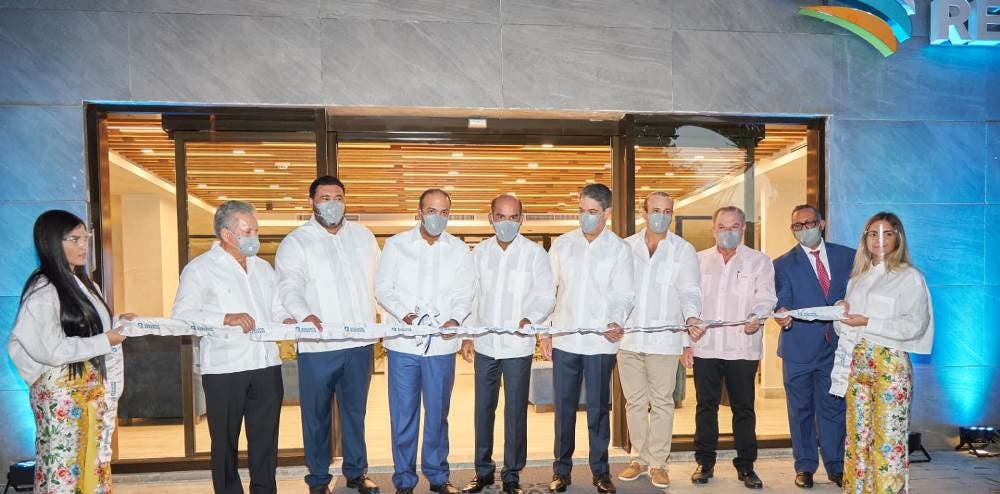 Seguros Reservas, más cerca del turismo: abre centro de negocios en Punta Cana