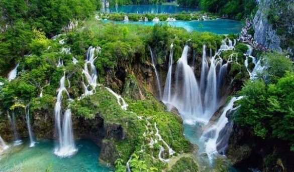 LAGOS PLITVICE, Croacia