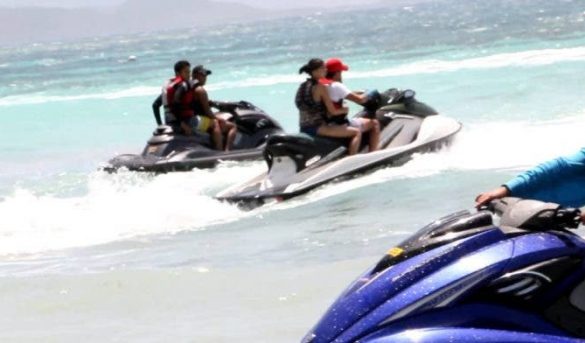 Mitur prohíbe vehículos de motor en playas y balnearios durante Semana Santa