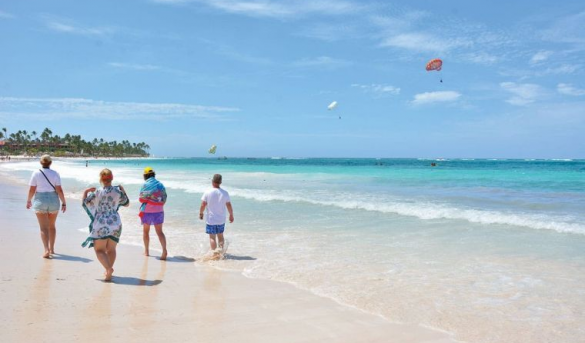 España y el BID impulsarán el turismo inteligente en Latinoamerica y Caribe