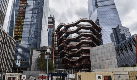 Reabre atracción turística “Vessel” en Nueva York bajo guía de Lady Gaga: no permitirán visitantes solitarios para prevenir suicidios