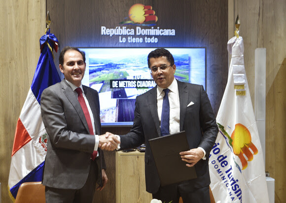 Iberia acuerda con Mitur promover a RD en más de 90 destinos de Europa