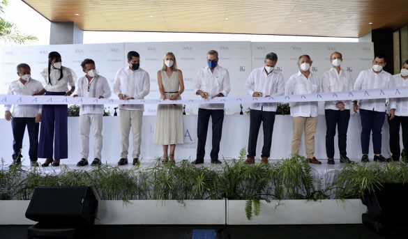 Presidente Abinader encabeza apertura oficial del primer hotel que gestiona Posadas en RD