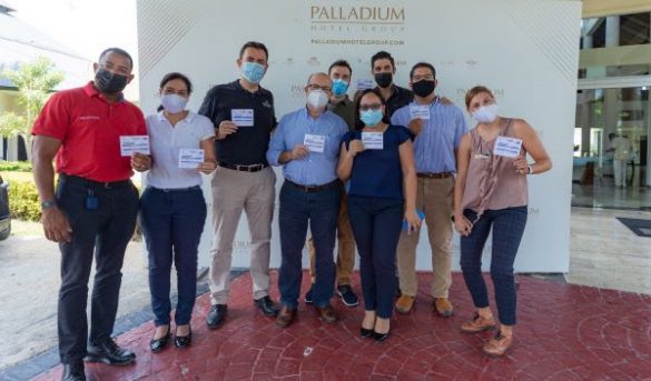 Hotel Palladium vacuna a todos sus empleados en República Dominicana
