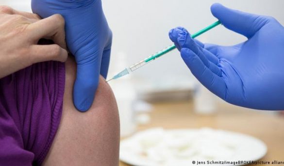 La Unión Europea abre sus fronteras a los viajeros completamente vacunados
