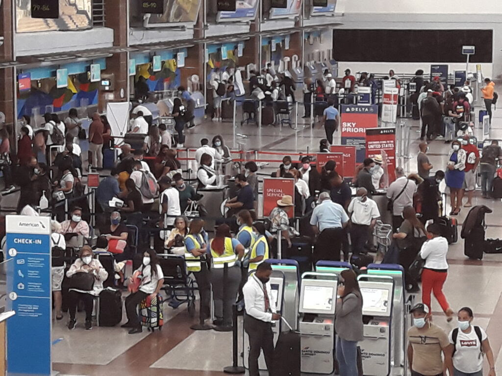 Se incrementa llegada de colombianos a RD, por situación de violencia que afecta esa nación