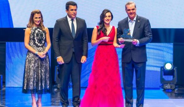 Ya el país tiene su marca: ¡Brazos Abiertos!