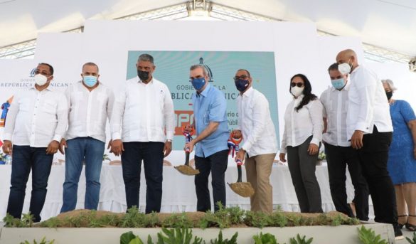 Presidente Luis Abinader inicia construcción malecón  de Nagua. Otros Proyectos