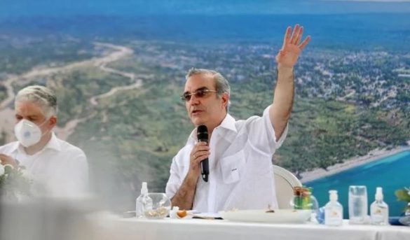 El Presidente Abinader visita hoy sábado la turística ciudad de Nagua donde realiza varias actividades