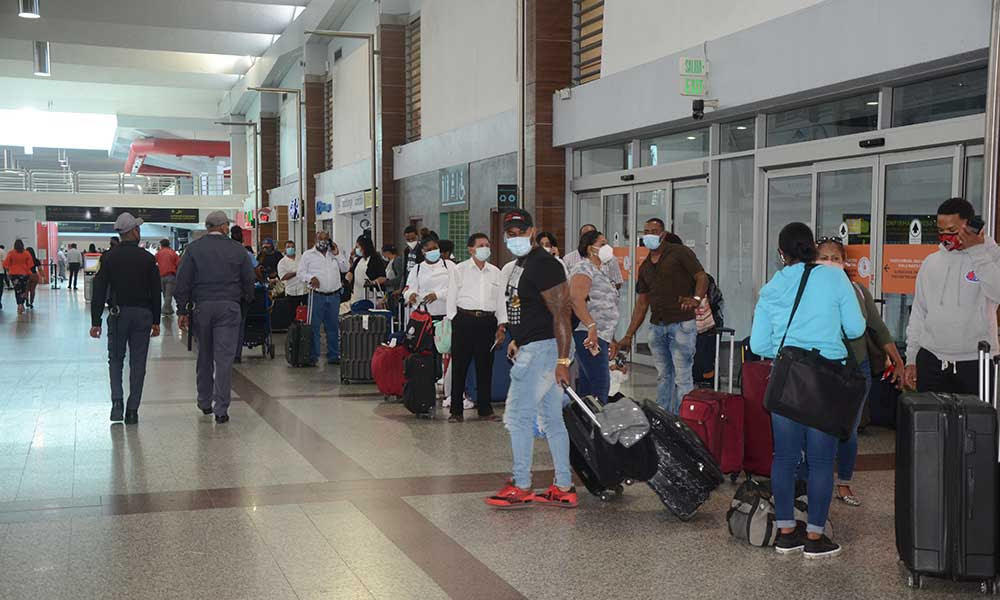 JAC dice movimiento pasajeros crece 69% por aeropuertos dominicanos