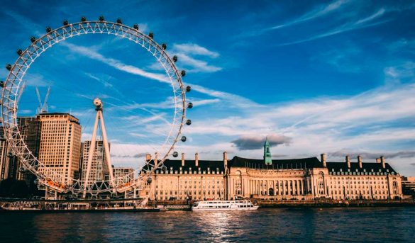 Líderes del turismo mundial, piden a Reino Unido que relaje las restricciones de viaje