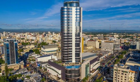 Grupo Excel tiene planes de comprar torre turística Silver Sun Galler en Sto. Dgo.