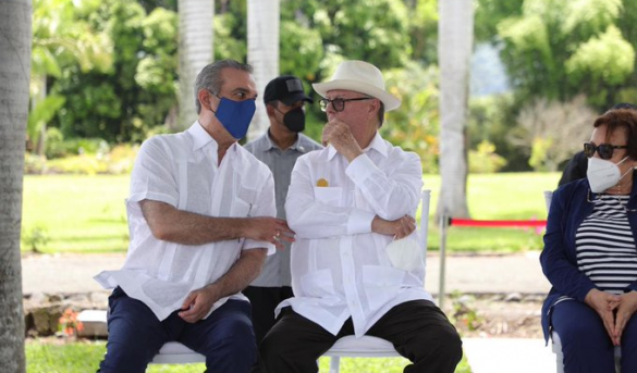 Presidente Abinader anuncia plan de obras para desarrollo ecoturístico en Jarabacoa