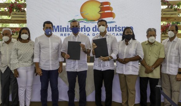 Acuerdo entre Abinader y empresarios turísticos comienza en Miches