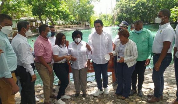 Ministerio de Turismo inicia remozamiento balneario Las Marías