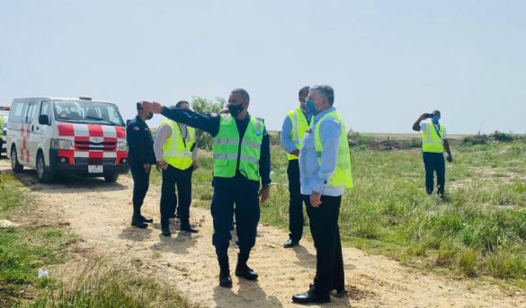 Director regional de la OACI supervisa trabajos para mejorar seguridad en el AILA