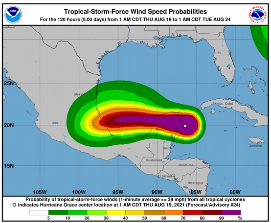 Tormenta Grace convertida en Huracán avanza hacia la península de Yucatán con fuertes lluvias, amenaza el turismo mexicano de Cancun, Tulun y Rivera Maya
