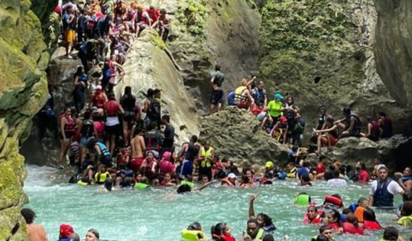 Río Partido está a punto de colapsar debido a la gran cantidad de turistas que llegan sin control