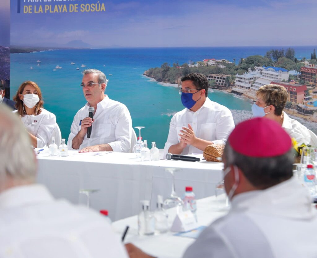 Abinader anuncia inversión RD$350 MM en playa Sosúa