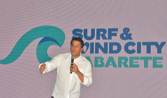 Ministro David Collado encabeza lanzamiento de Cabarete como capital del Wind and Surf City