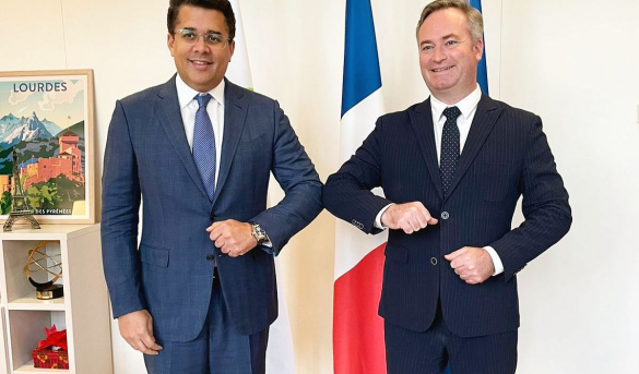 Ministro de Turismo pide a Francia cambiar a RD de categoría naranja a verde