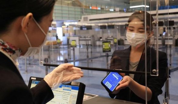 ¿Qué podemos aprender de los pasaportes de vacunas en todo el mundo?