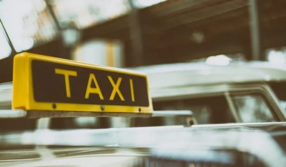 Taxis turísticos deberán tener botones de pánico, cámaras y sistema GPS