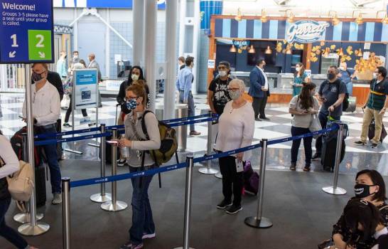 Estados Unidos abre sus fronteras a viajeros luego de año de cierre por COVID