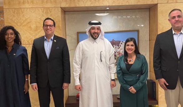 RD se enfoca en promover turismo e inversión en Qatar