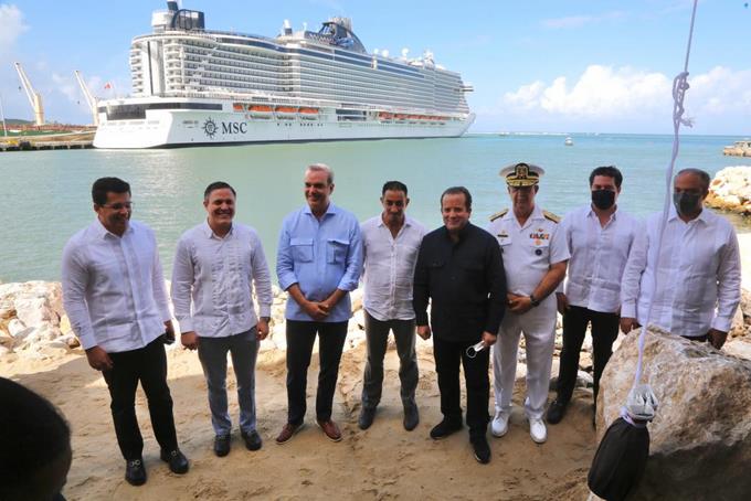 Presidente encabeza apertura puerto Taíno Bay, en Puerto Plata